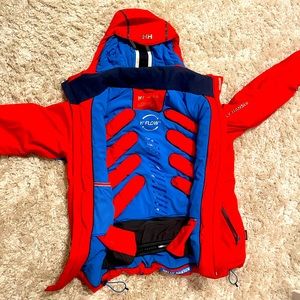 NWOT Helly Hansen WOMENS OUTDOOR JACKET